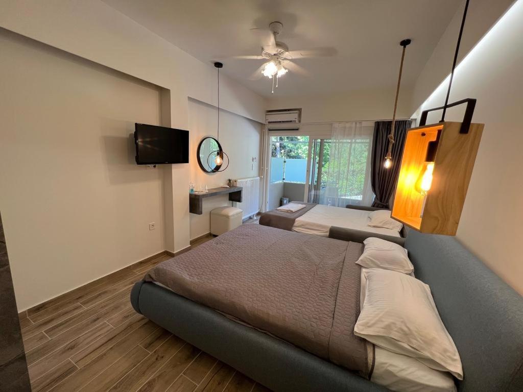 Porto Palio Beach Hotel Palaiontsiflikion Luaran gambar