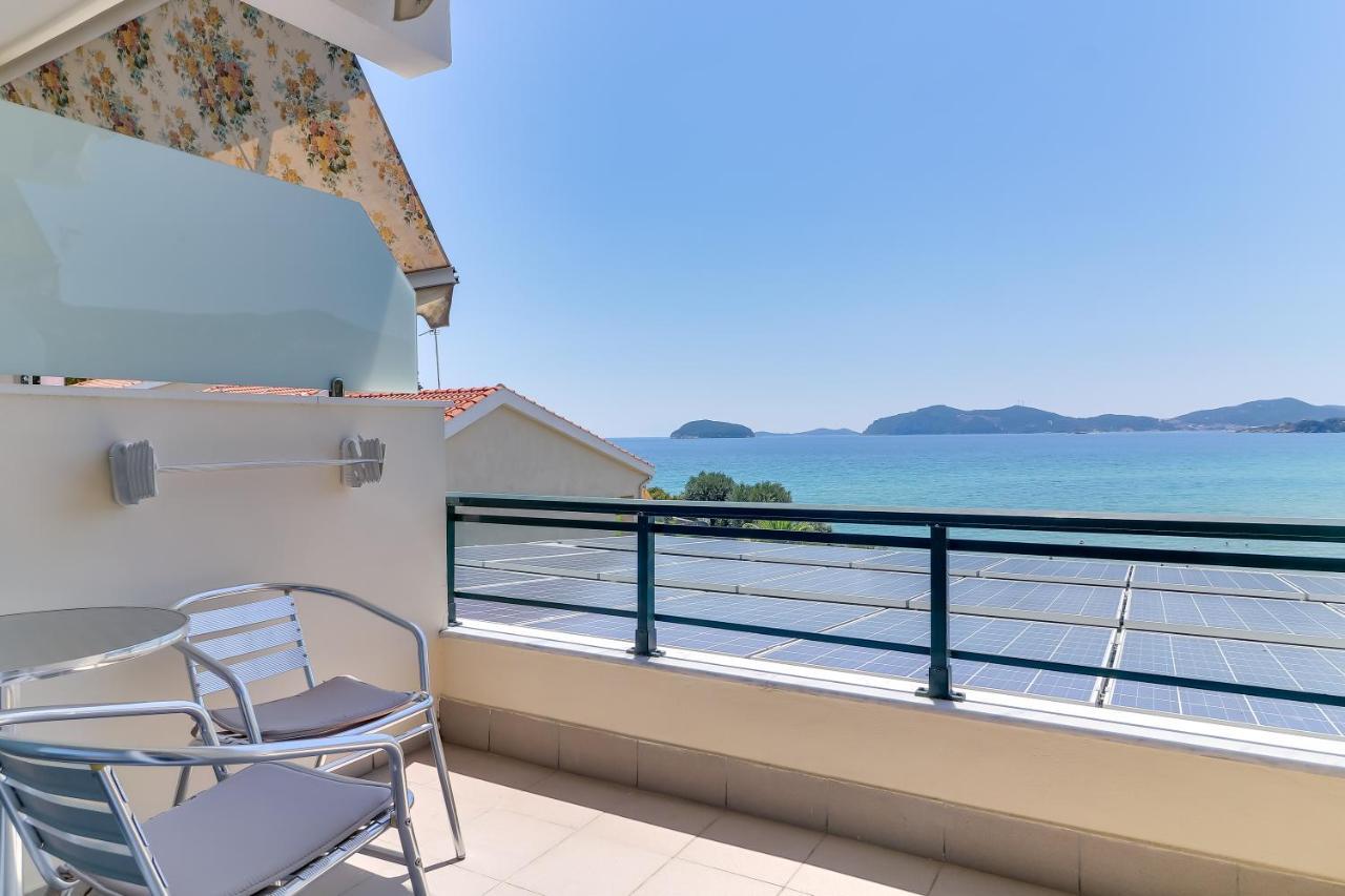Porto Palio Beach Hotel Palaiontsiflikion Luaran gambar