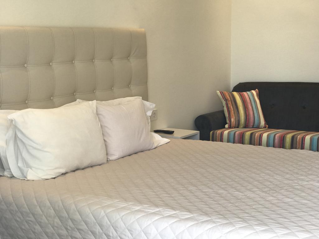 Porto Palio Beach Hotel Palaiontsiflikion Luaran gambar